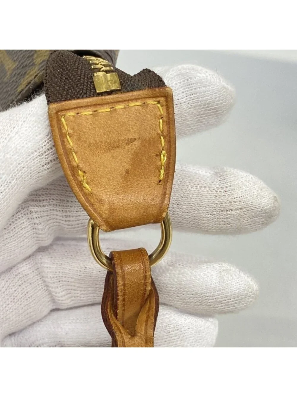 Louis Vuitton Pouch Monogram Pochette Brown